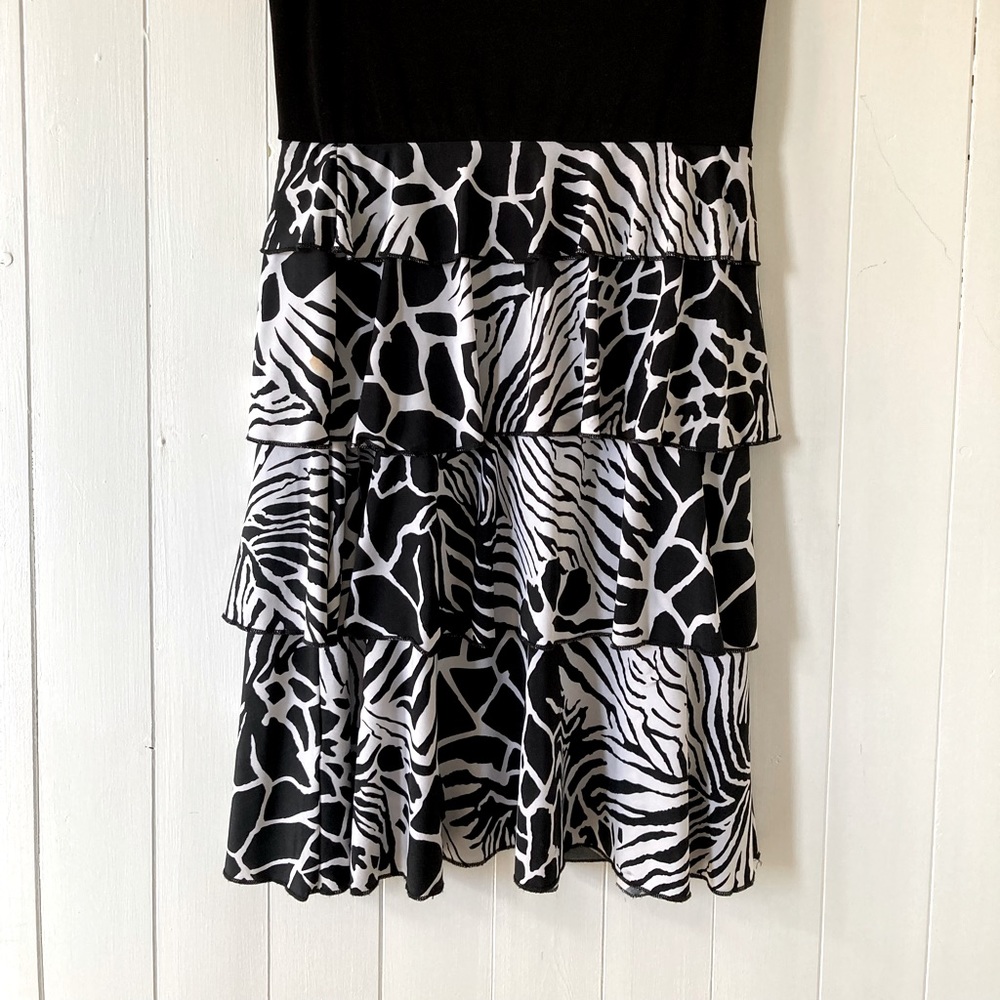 Women’s petite layered skirt